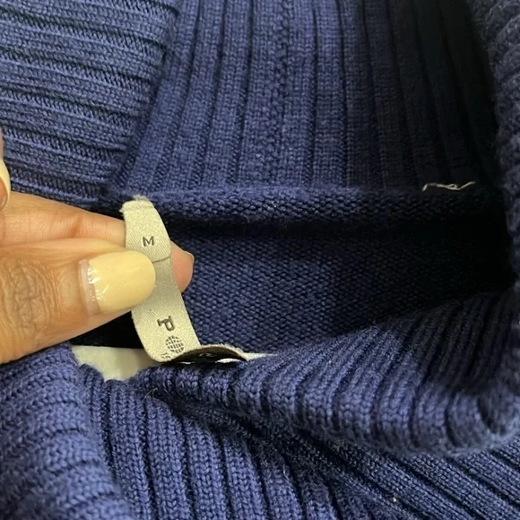 Ports 1961 Women’s Blue Long Sleeve Cowl neck Sweater Size Medium Wool - Picture 8 of 11